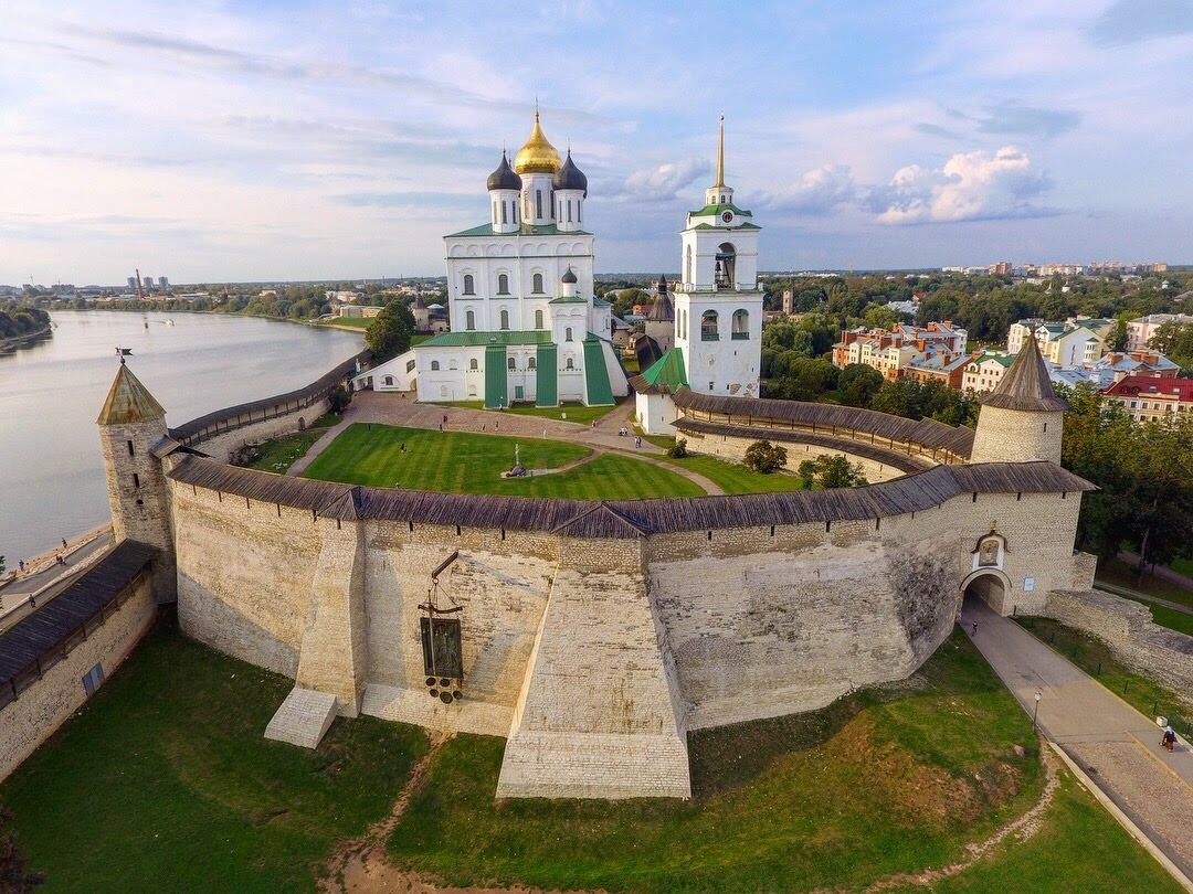 Осада Пскова